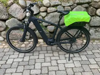 El cykel ny Cube trekking 800 watt