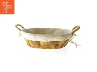 Flettet kurv med stofindlæg (str. Ø 23 cm)