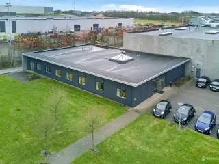 Logistikejendom fra 2008 på Egeskovvej 8 i Horsens tæt på E45