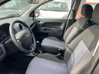 Ford Fusion 1,6 Trend 100HK 5d