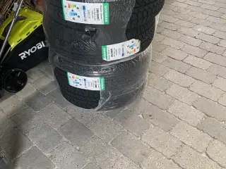 Goodride 205/55R17 vinterdæk
