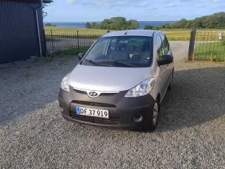 Hyundai i 10 