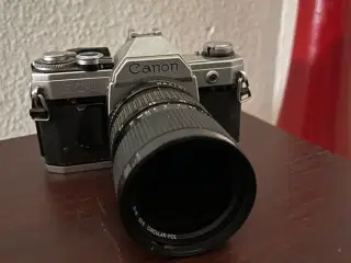 Canon AT-1 kamra 