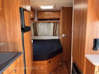 2013 - Dethleffs Nomad 470 FR   Pæn og velholdt rejsevogn - Dethleffs Nomad 471 FR fra 2013 - Kan nu opleves hos Camping-Specialisten i Silkeborg