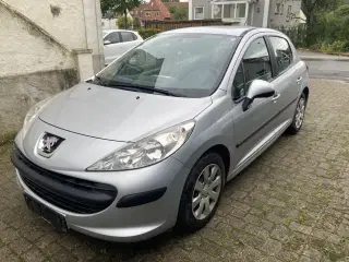 Peugeot 207, 1.6, 91 HK - Hatchback