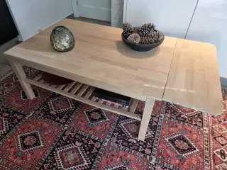 Sofabord i egetræ