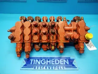 Laverda 3650 Ventilblok 320679200