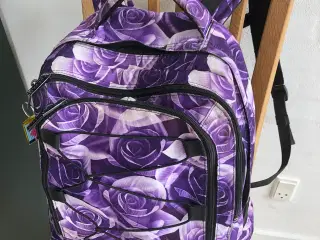 Jeva skoletaske 💜