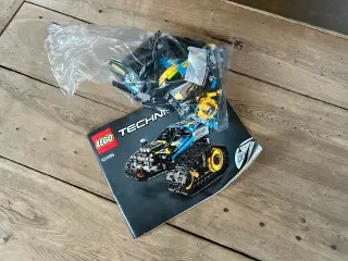 LEGO 42095 - Fjernstyret stuntbil