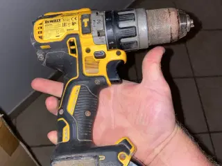 Dewalt skruemaskine 