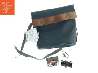 Cykeltaske med monteringstilbehør fra Ortlieb (str. 30 x 32 cm)