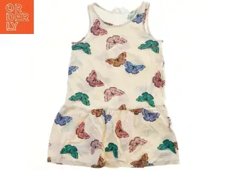 Sommerkjole med sommerfugle fra H&M (str. 110)