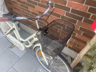 Købt til 3400 kr 26 tommer 