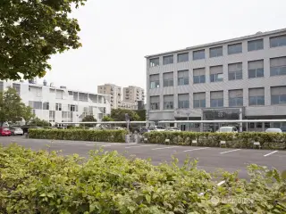 P-plads til leje ved Jenagade i København S