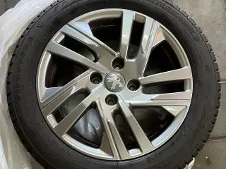 Originale peugeot fælger med vinterdæk 