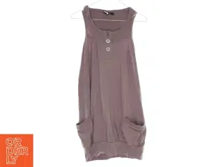 Kjole fra Pretty Sille (str. 140)