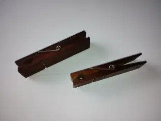 Retro teaktræs huskeklemmer