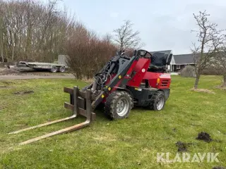 Minilæsser Norcar 760 med udskud og tilbehør