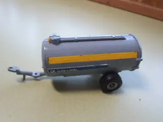 2 stk Mercedes Benz 2232 -Siku Alfa Laval Slamsuge