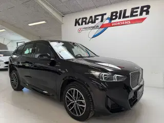 BMW iX1  xDrive30 M-Sport
