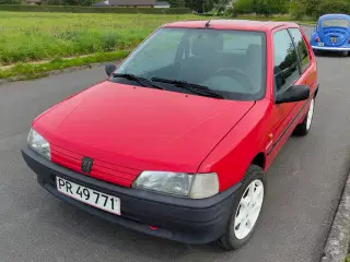 1 generation Peugeot 106, vero moda.