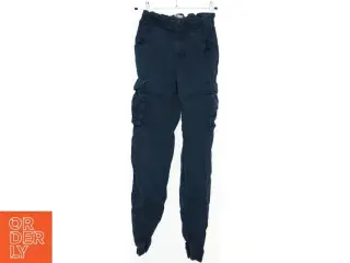 Cargo bukser til børn fra Name It (str. 158)