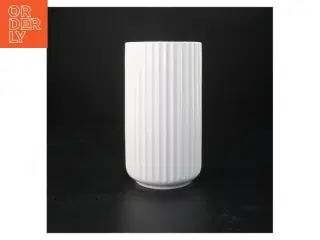 Hvid porcelænsvase fra Lyngby (str. 20 cm)