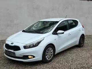 Kia Ceed 1,4 Benzin 