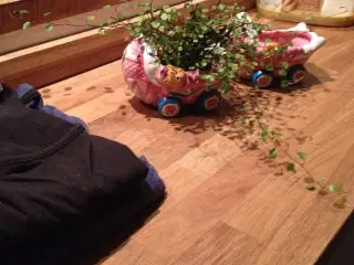 Små dekorations barnevogne