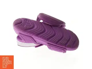 Adidas badesandaler (str. 24)