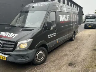 Mercedes-Benz SPRINTER 316