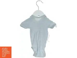 Lyseblå bodystocking med korte ærmer fra Petit Bateau (str. 62)