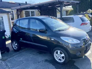 Økonomisk bil Hyundai i10