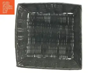 Flettet kurv (str. 30 x 30 cm)