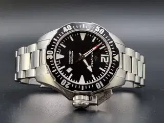 Hamilton Khaki Navy Frogman