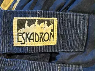 Eskadron stald dækken