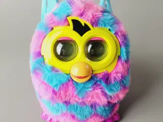 ⭐️- Hasbro Furby Boom "Blue and Pink Hearts" (2013