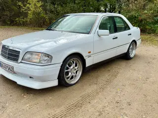 Mercedes-Benz w202 C280 - 188000km