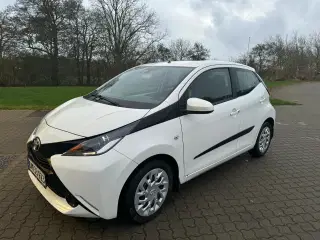 Toyota Aygo 1,0 VVT-i x-change x-shift