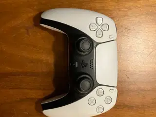 Playstation PS5 controller, barely used.