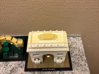4 Lego sæt, 1 UÅBNET, 3 åbnet