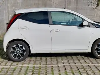 Toyota Aygo 1,0 VVT-i x