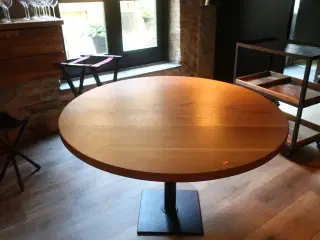 Bordplade i massivt træ