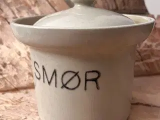 Engelsk smørkrukke med låg