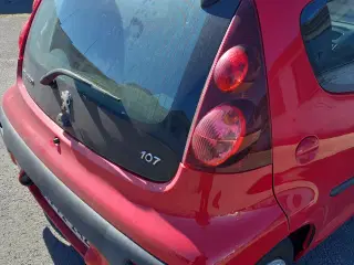 Peugeot 107 1.0 benzin 