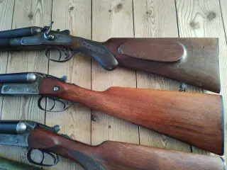 Suhl Jagtgevær 12/70. 1/4-1/4 pæn brunering.