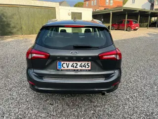Ford Focus 1,5 EcoBlue Titanium Business stc. aut.