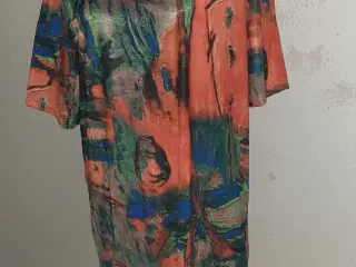 kjole-I multi-farve print-Medi længde/str. large