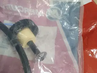 Oil cap assy P/N 36-43300A5