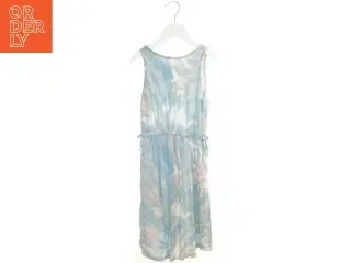 Kjole fra H&M (str. 140 cm)